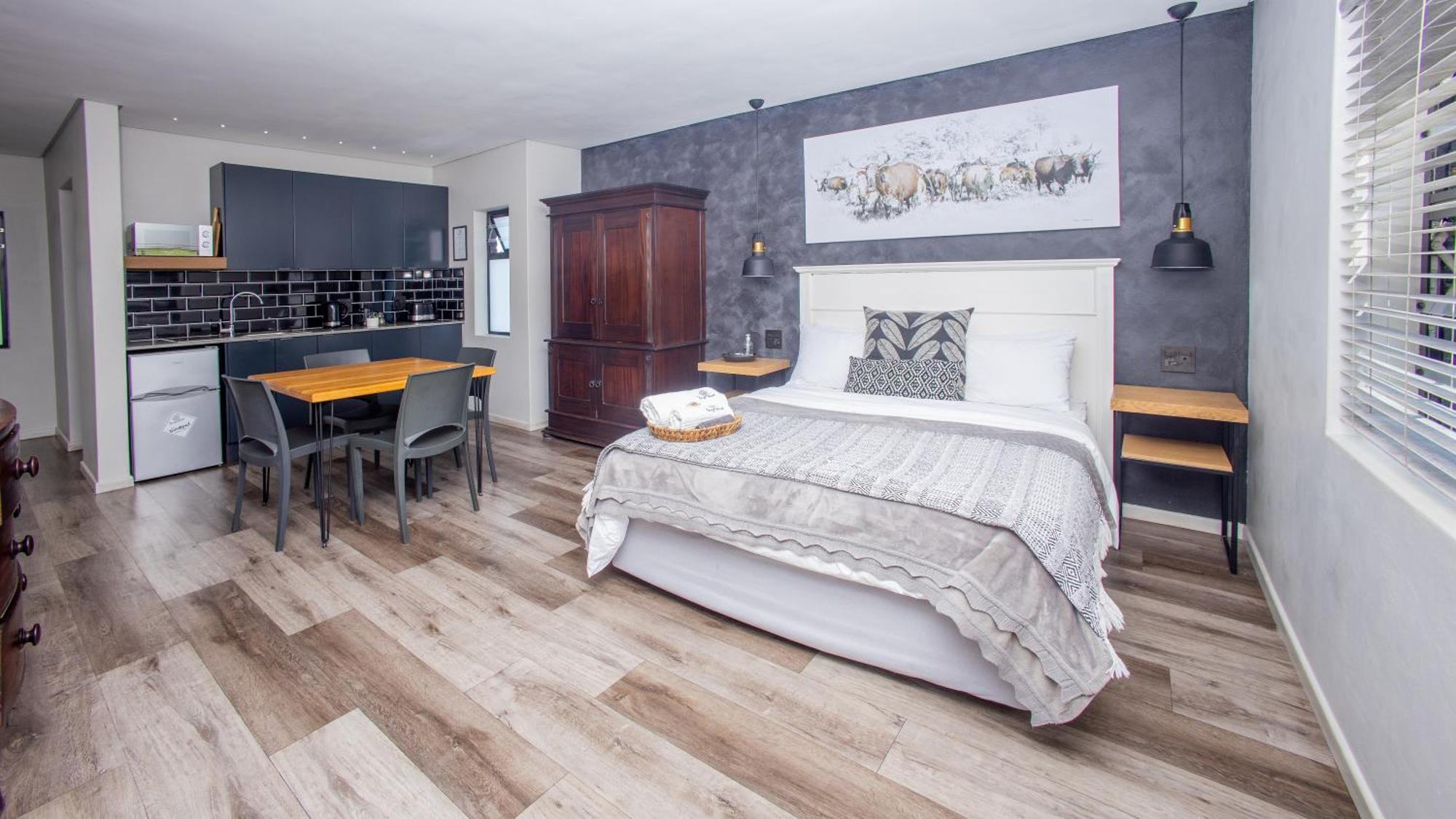 Coral Wood Self Catering Suites And B&B East London Kültér fotó